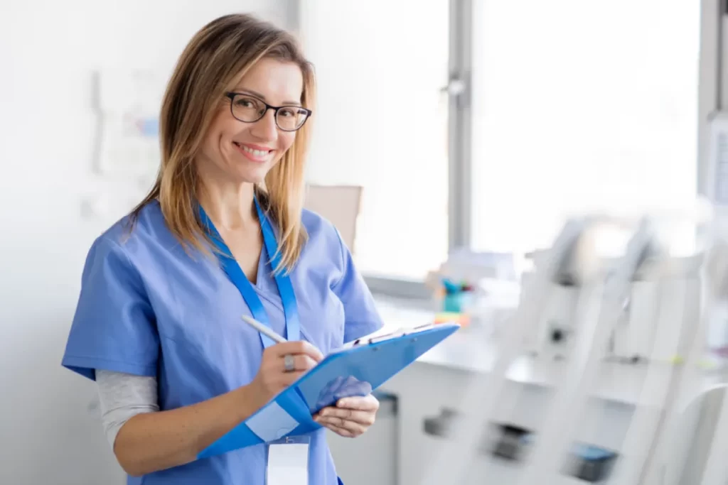 Autorisert Tannhelsesekretær nettstudier med klinikk-kurs hos K2 Utdanning